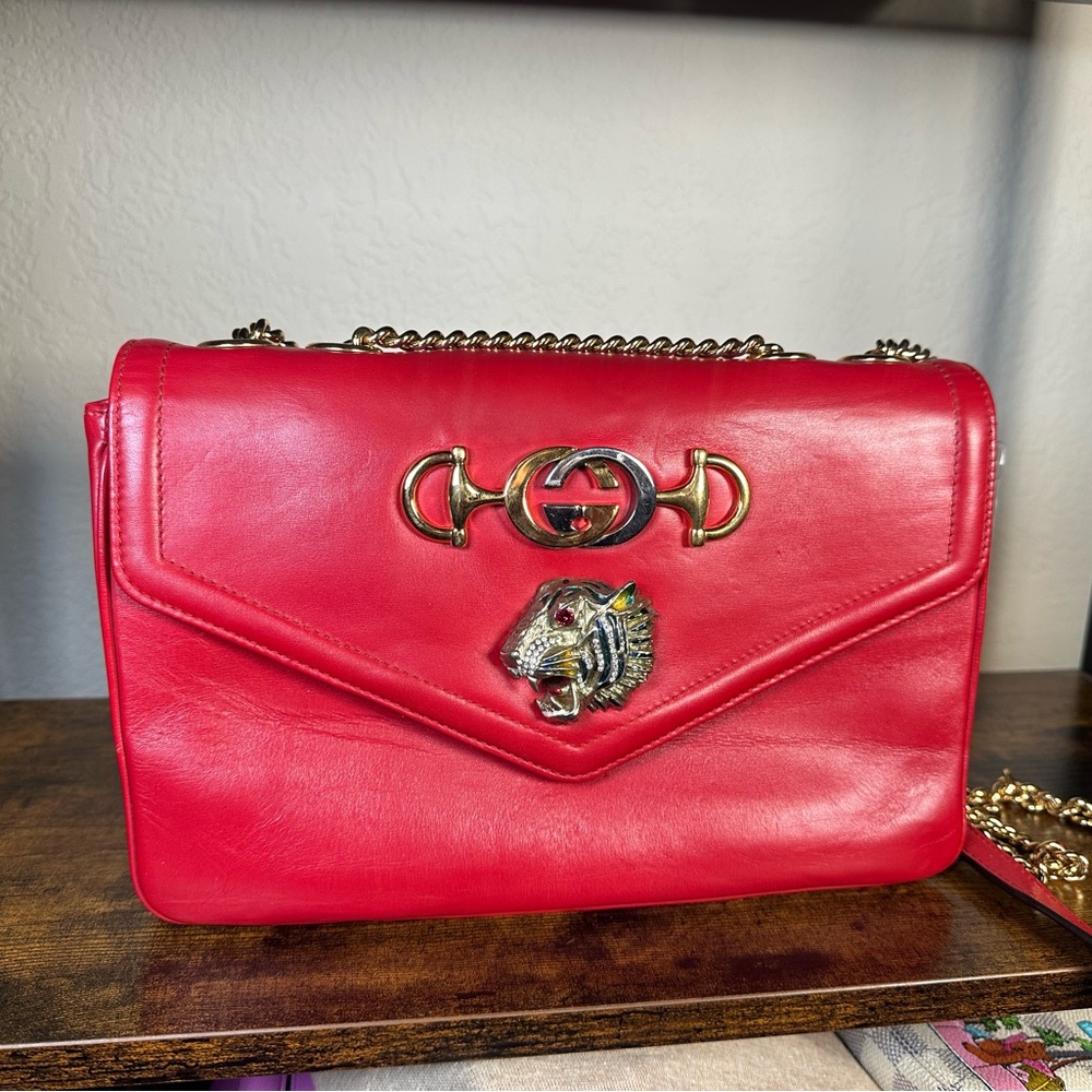 Authentic Gucci Rajah Zumi Red Leather Shoulder Bag with Tiger Detail